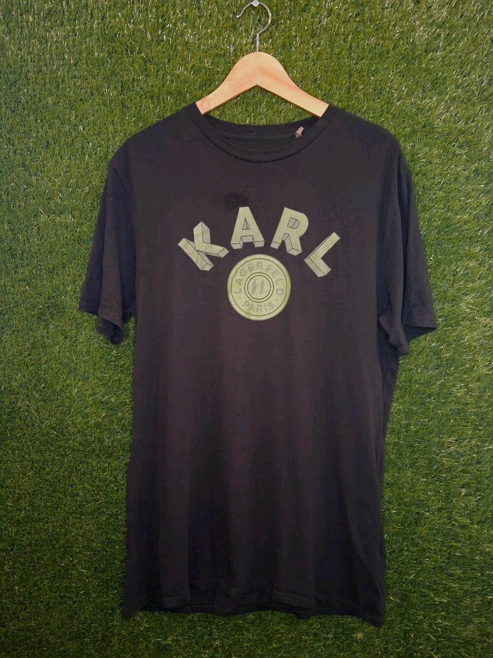 Karl Lagerfeld Paris Men's Graphic T-Shirt - Black/Gold Circle Logo - Size M